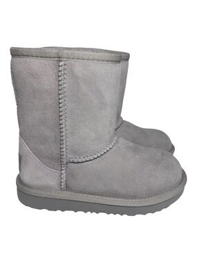 Ugg NEW gray Classic Short boots toddler girls 11